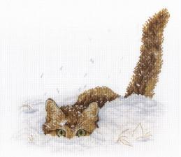 Кот в снегу. Размер - 20 х 25 см.