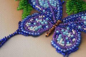 Набор для вышивки бисером на натуральном художественном холсте "Голубая бабочка". Размер - 20 х 27 см.