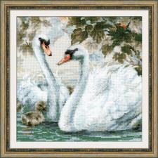 Риолис | "Белые лебеди". Размер - 25 х 25 см.